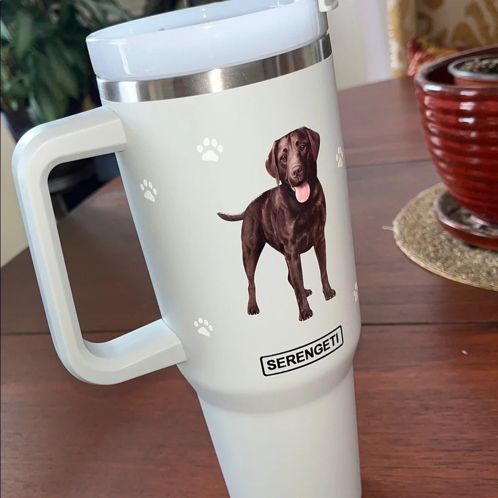 Serengeti Chocolate Lab Dog Travel Mug 40 oz.